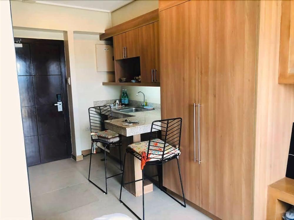 City Suites Ramos Tower 宿务 外观 照片
